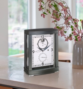 Mechanica M5_schwarz_Blumen